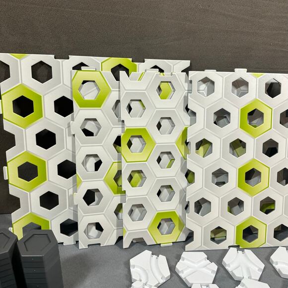 Gravitrax Marble Run  Track System Starter Set Ravensburger Almost Complete - Picture 12 of 15